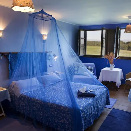 Hotel Rural La Llosa De Fombona 3*