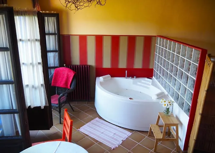 Rural La Llosa De Fombona Hotel 3*