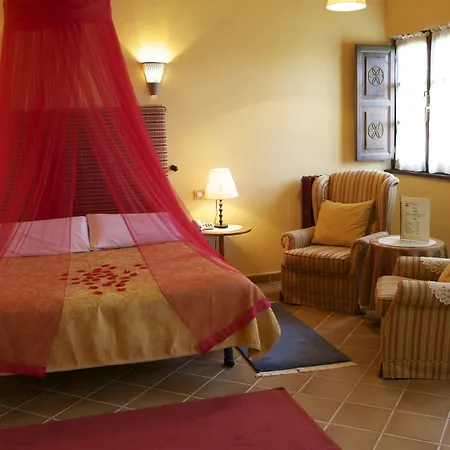 Hotel Rural La Llosa De Fombona 3*