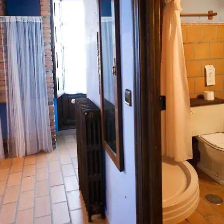 Rural La Llosa De Fombona Hotel